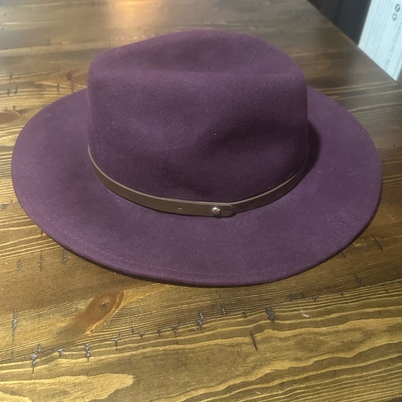 Free People Wythe Leather Band Felt Hat NWT “purple” - Picture 2 of 2